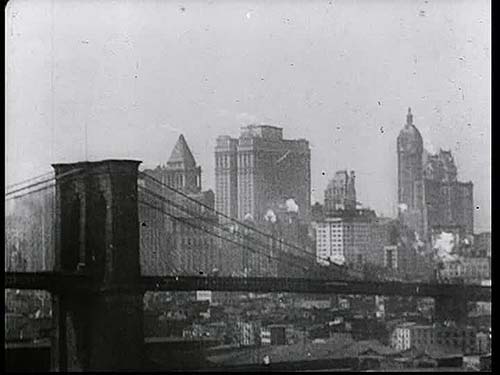 Skyline of '20s New York City including the Brooklyn Bridge