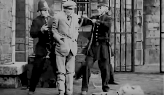 Slippery Jim French police tie up a criminal in jail